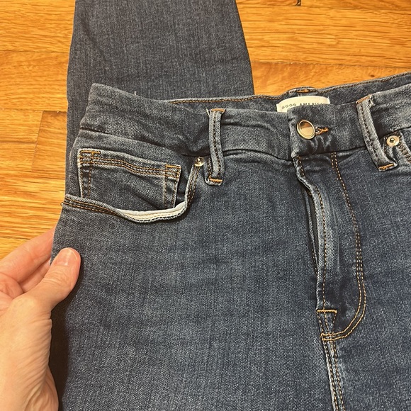 Good American Good Legs Crop - Picture 5 of 5